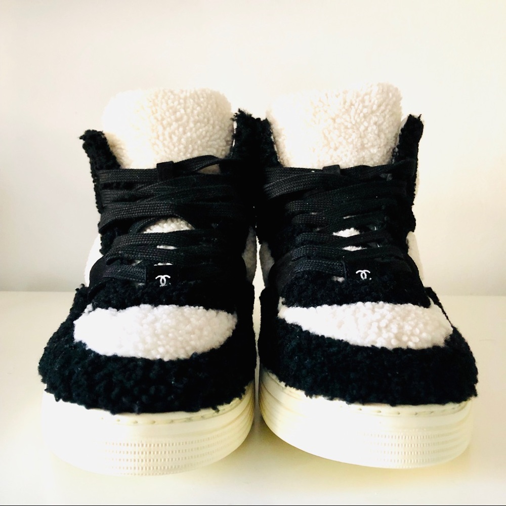 Chanel Men’s Shearling hi top sneakers A/W19